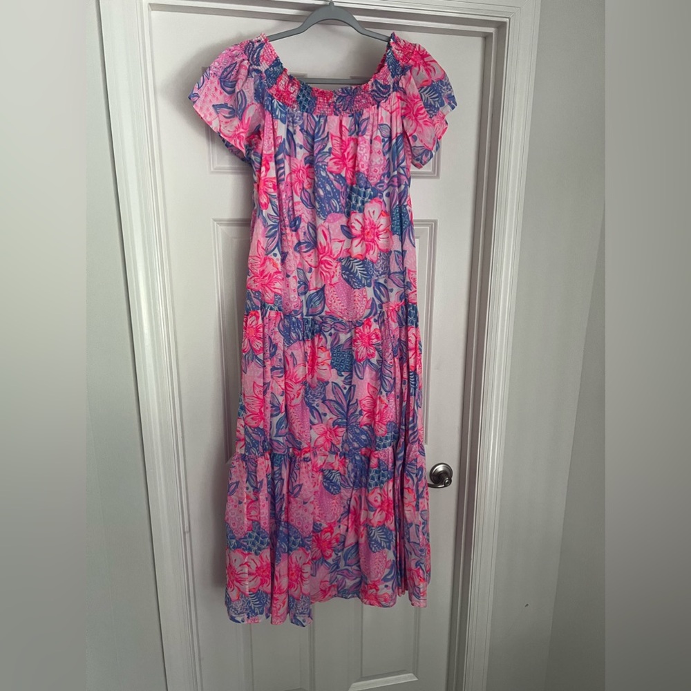 Lilly Pulitzer Dezi Off the shoulder Pink Isle- Large